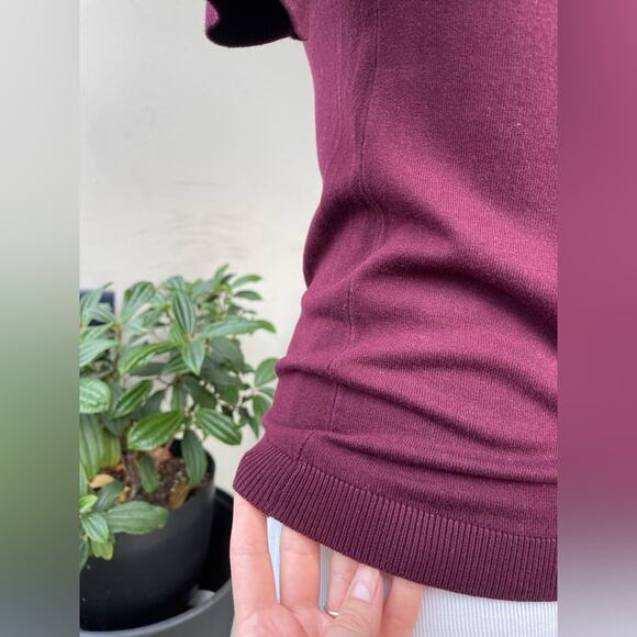 ☘️ Mango Short Sleeve Turtleneck in Burgundy / Mauve, L - Picture 7 of 12